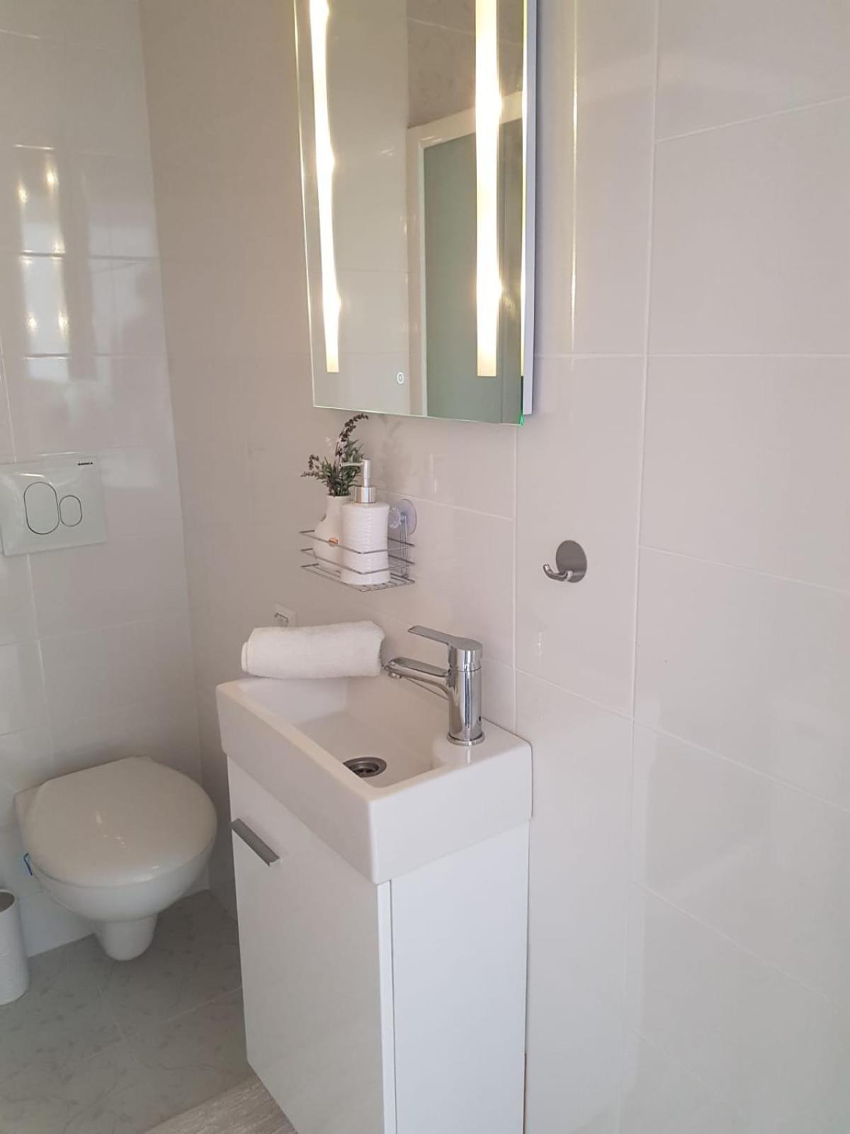 Apartman Kristina - Self Check In & Check Out Otočac Εξωτερικό φωτογραφία