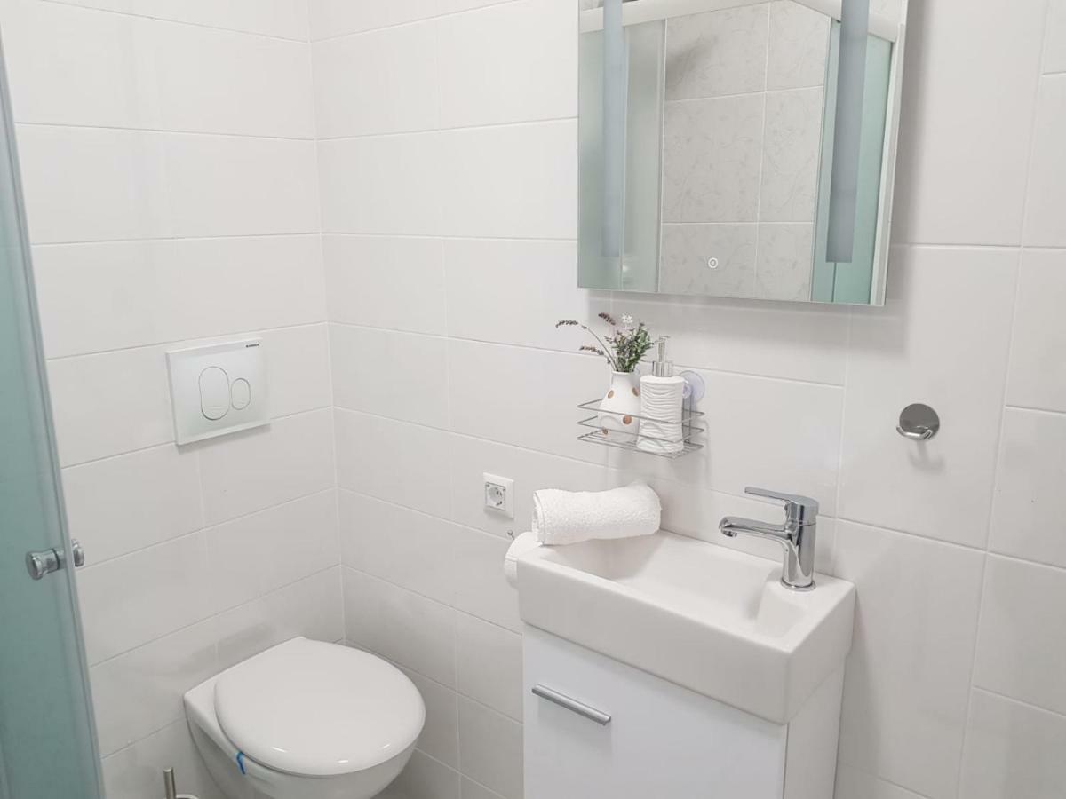 Apartman Kristina - Self Check In & Check Out Otočac Εξωτερικό φωτογραφία
