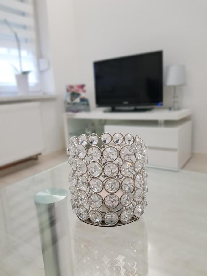 Apartman Kristina - Self Check In & Check Out Otočac Εξωτερικό φωτογραφία